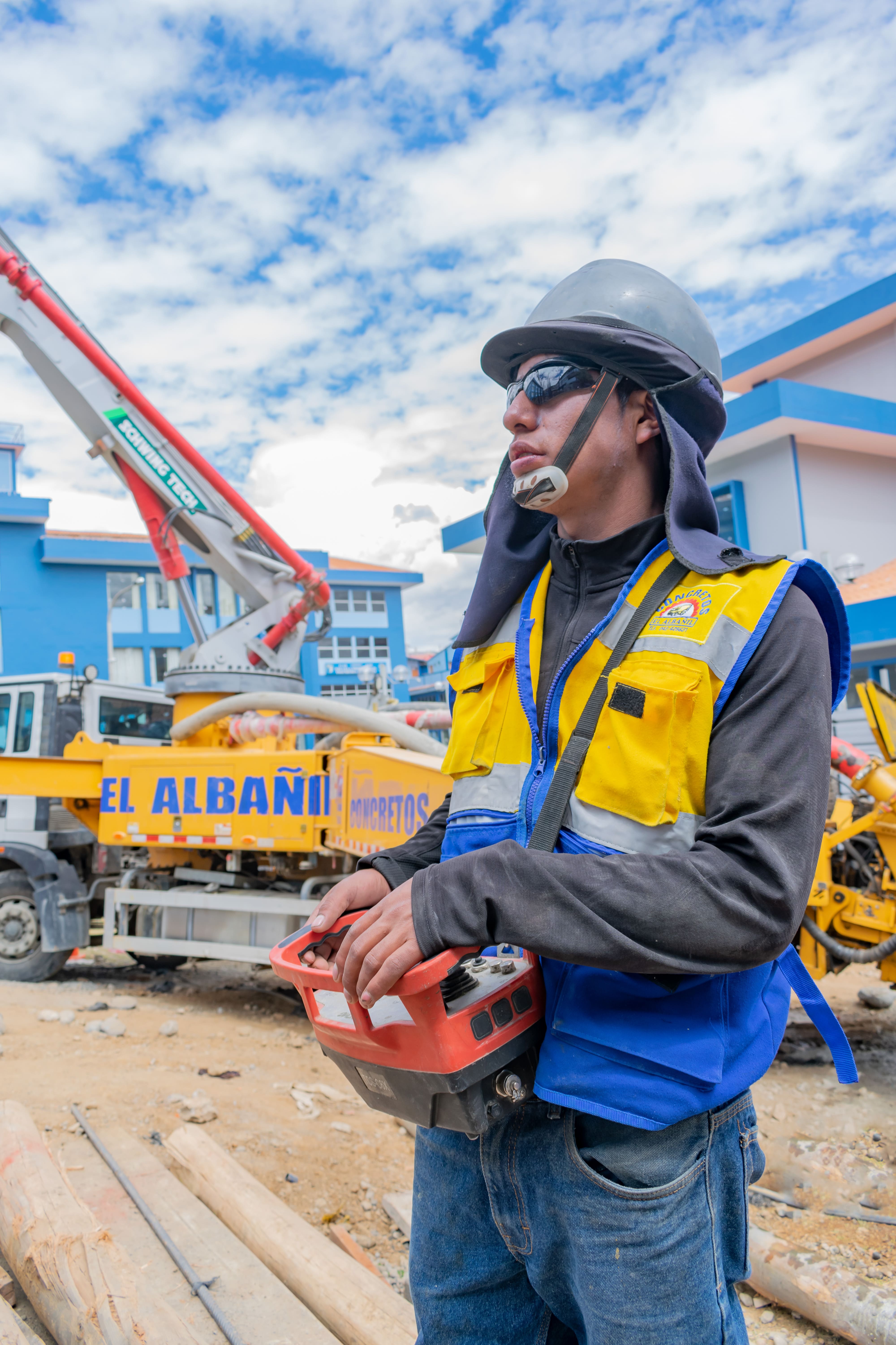 Empresa Concretos El Albañil